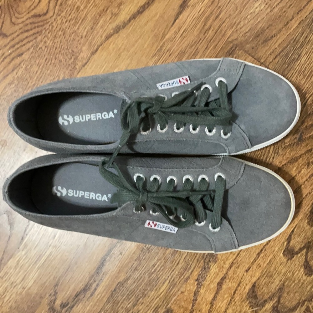 Gray sued platform Supergas